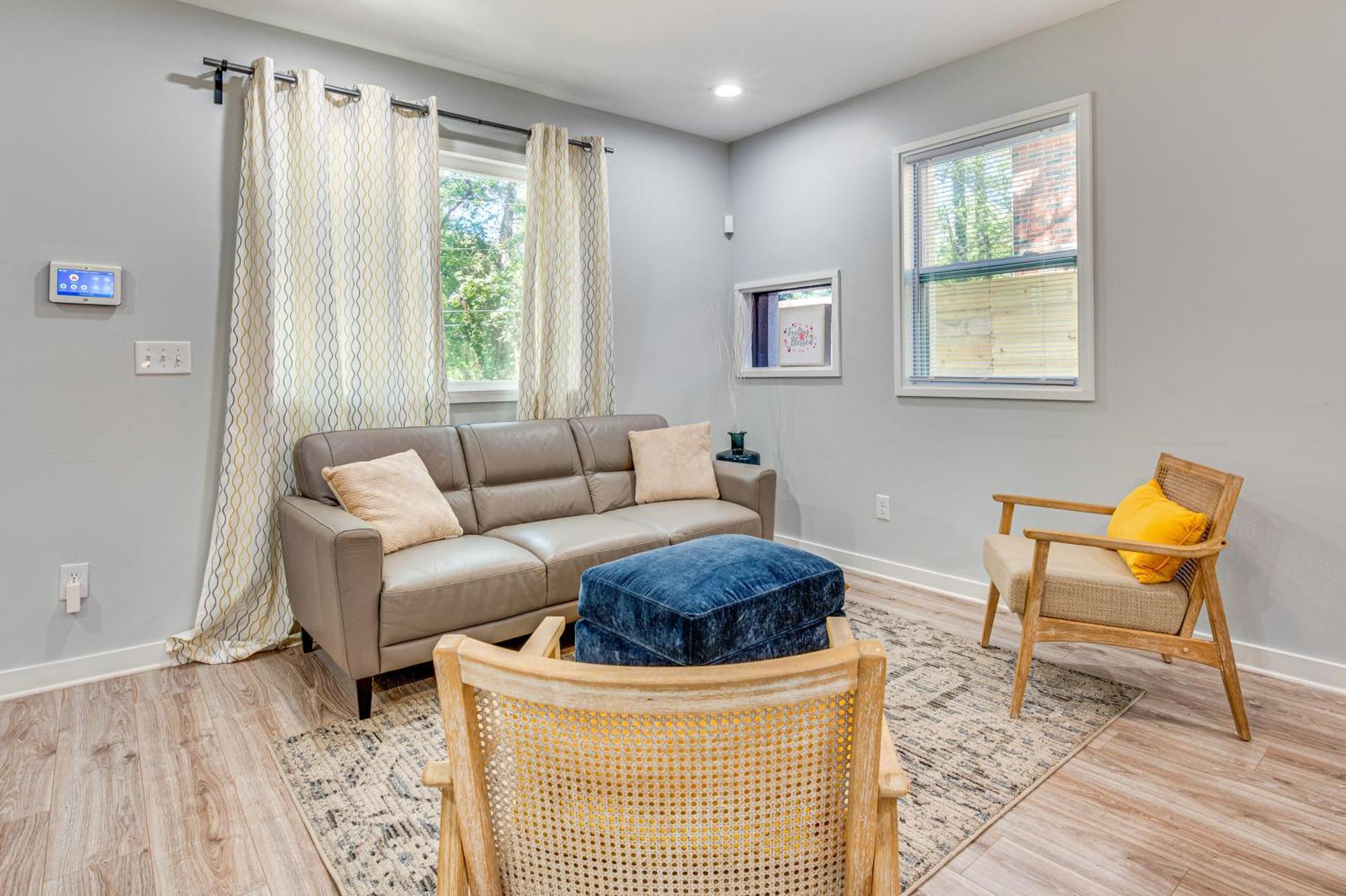 Sleek Near Downtown Atlanta! * Atlanta